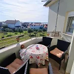 בית הארחה Lighthouse פאז'אנה